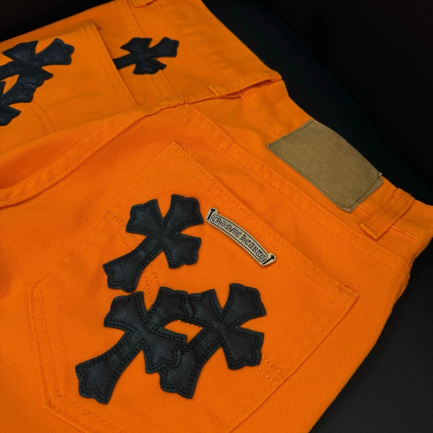 P240 Style No.: D263 🔥Chrome Hearts Orange Limited Edition Leather Jeans Size# (28 30 32 34) Size reference: 28 pants length 101 waist 78 30 pants length 103 waist 82 32 pants length 105 waist 86 34 pants length 106 waist 90